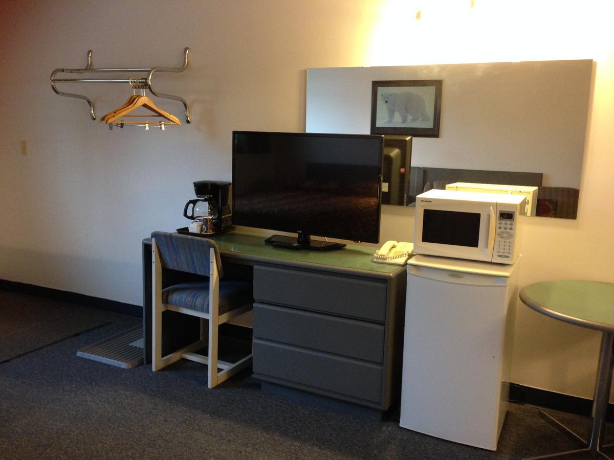 Plains Motor Inn Stettler ภายนอก รูปภาพ