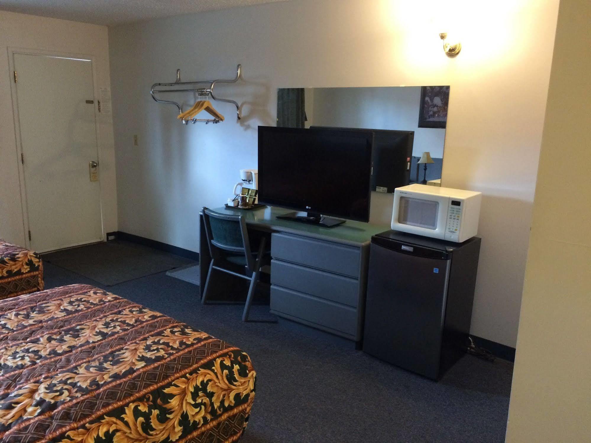 Plains Motor Inn Stettler ภายนอก รูปภาพ