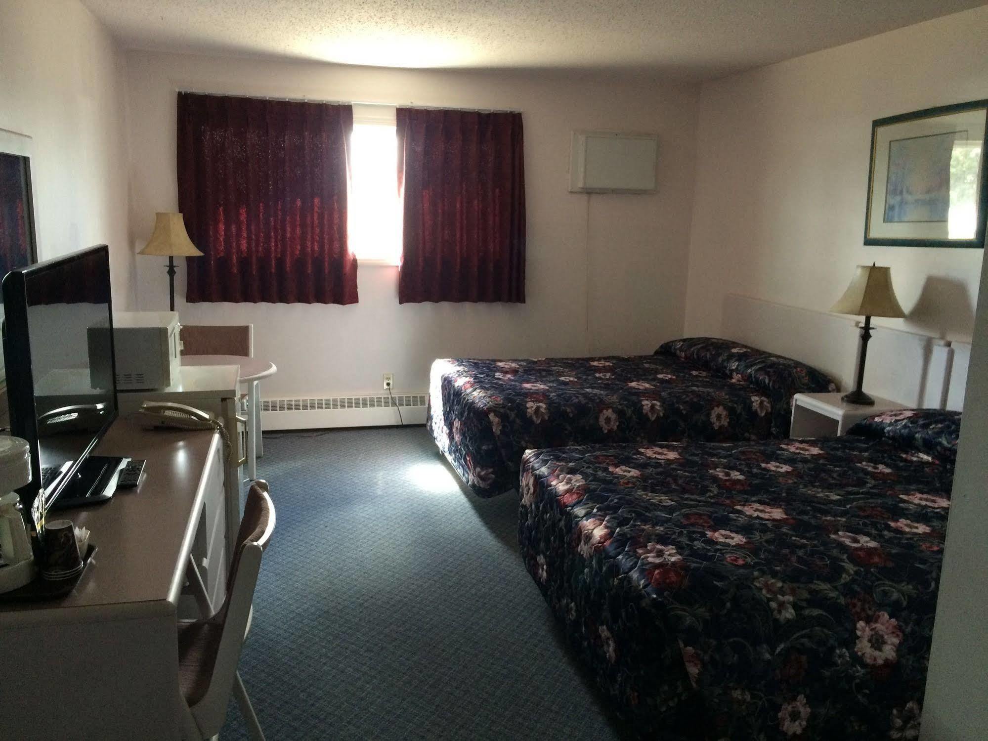 Plains Motor Inn Stettler ภายนอก รูปภาพ